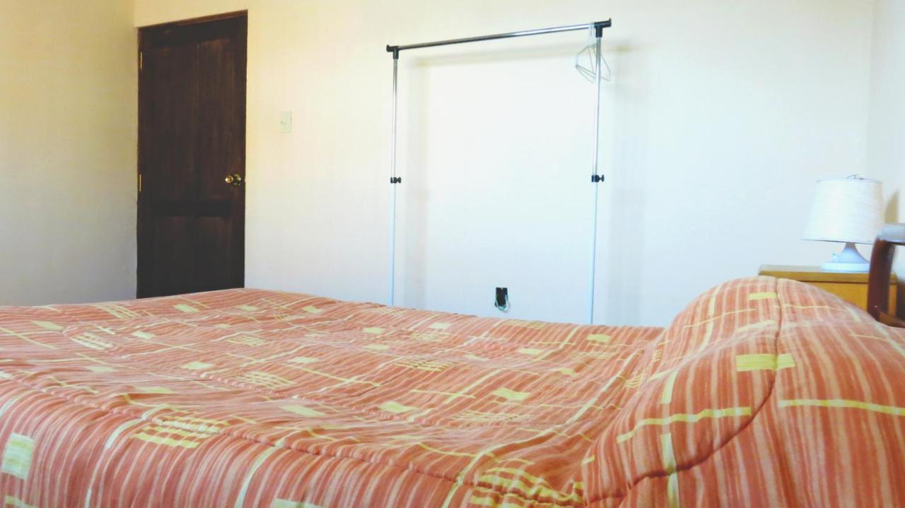 Totora B&B Copacabana  Buitenkant foto